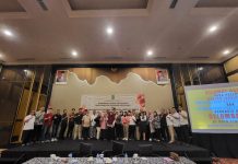 Bimtek/Sosialisasi Implementasi Perizinan Berusaha dan Pengawasan Perizinan Berusaha Berbasis Resiko Gel-4